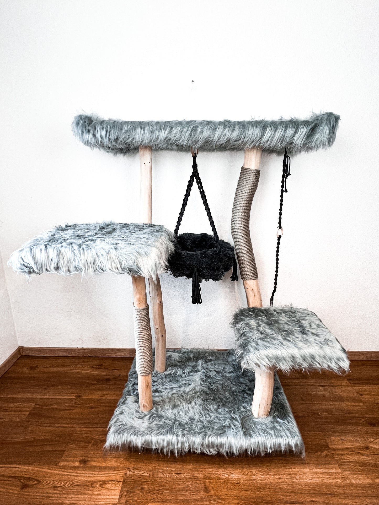 Naturkratzbaum „Samy & Leo“