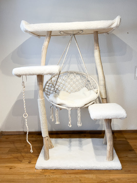 Naturkratzbaum „Thara & Nala“