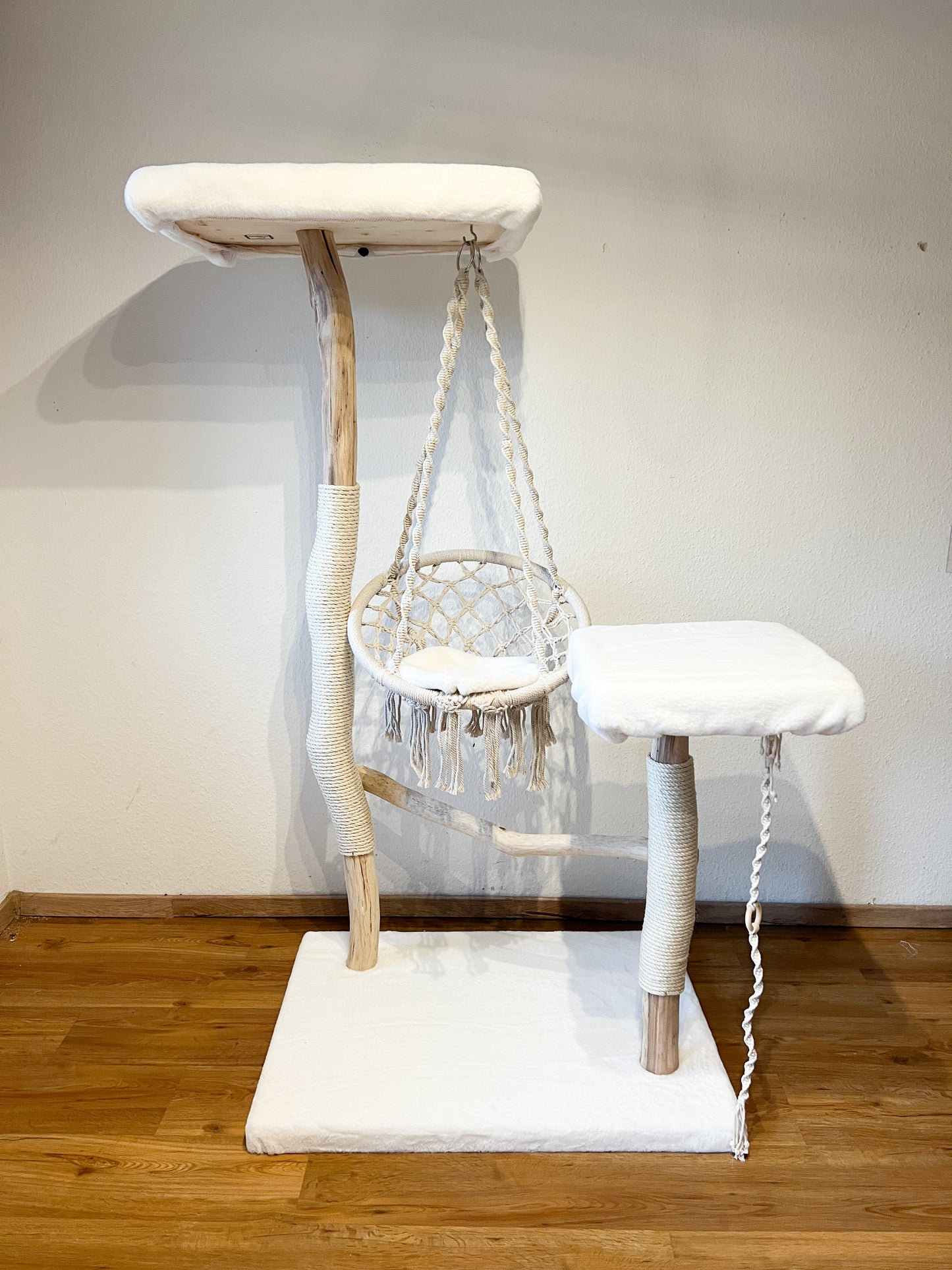 Naturkratzbaum „Marie“