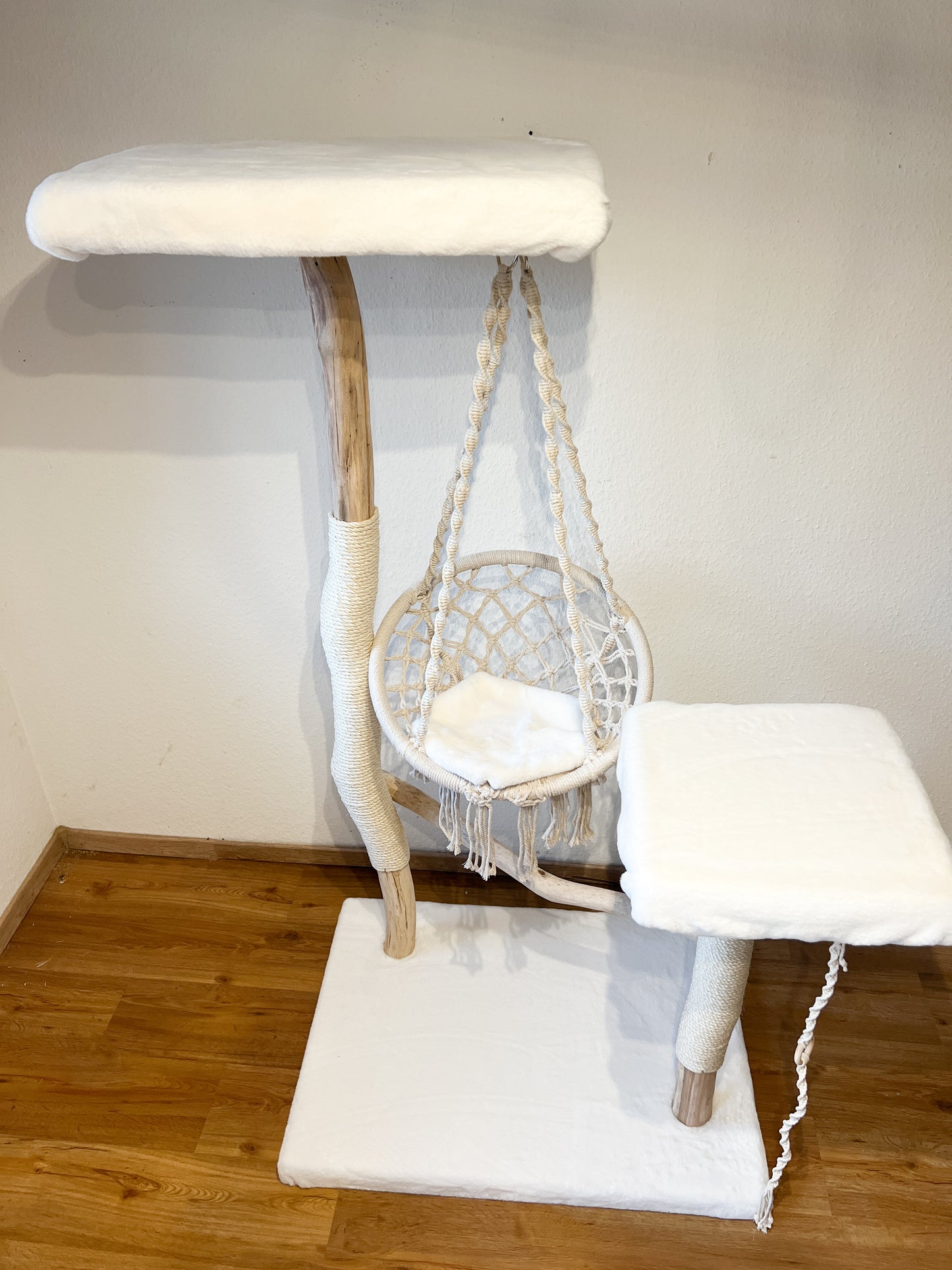 Naturkratzbaum „Marie“