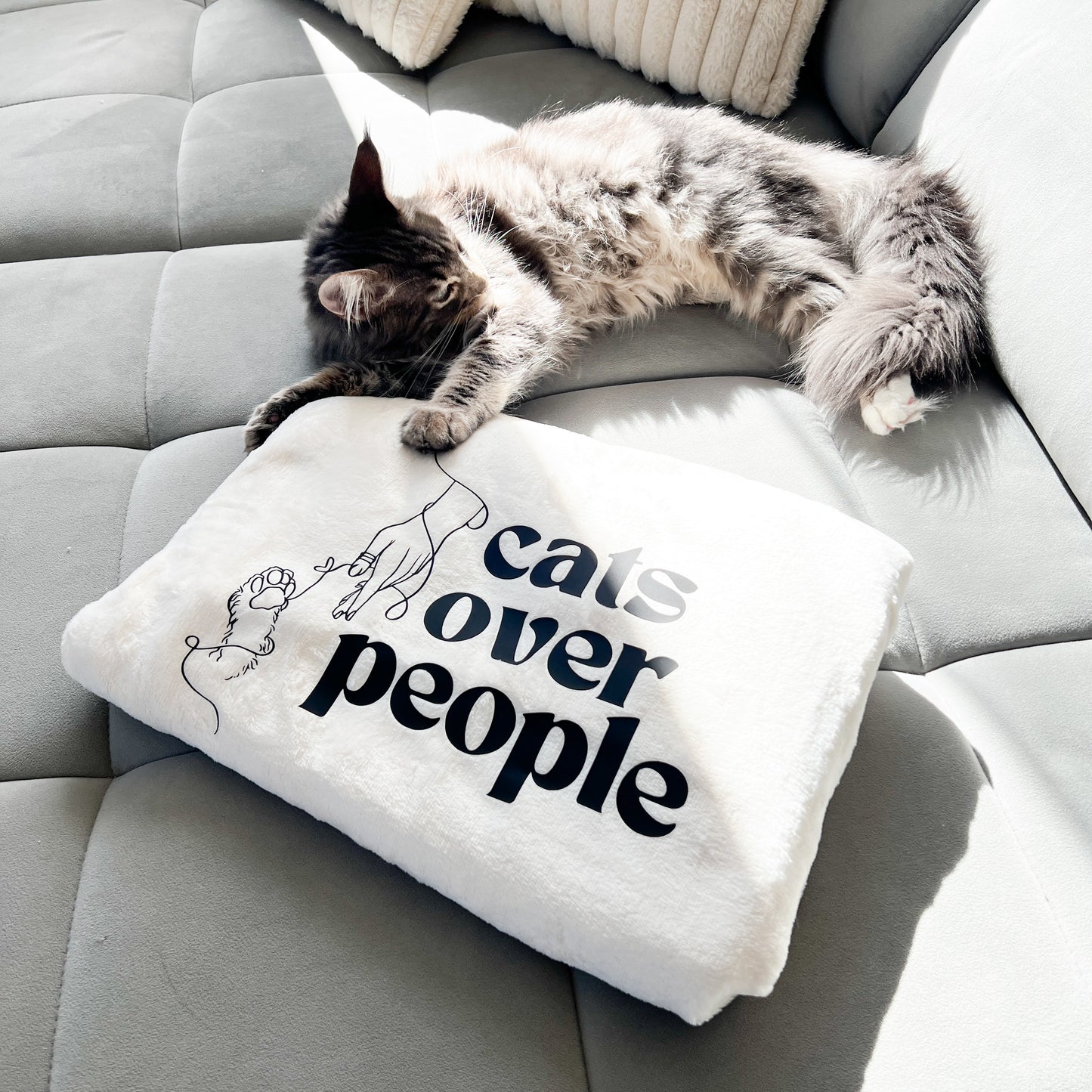 Kuscheldecke "cats over people"